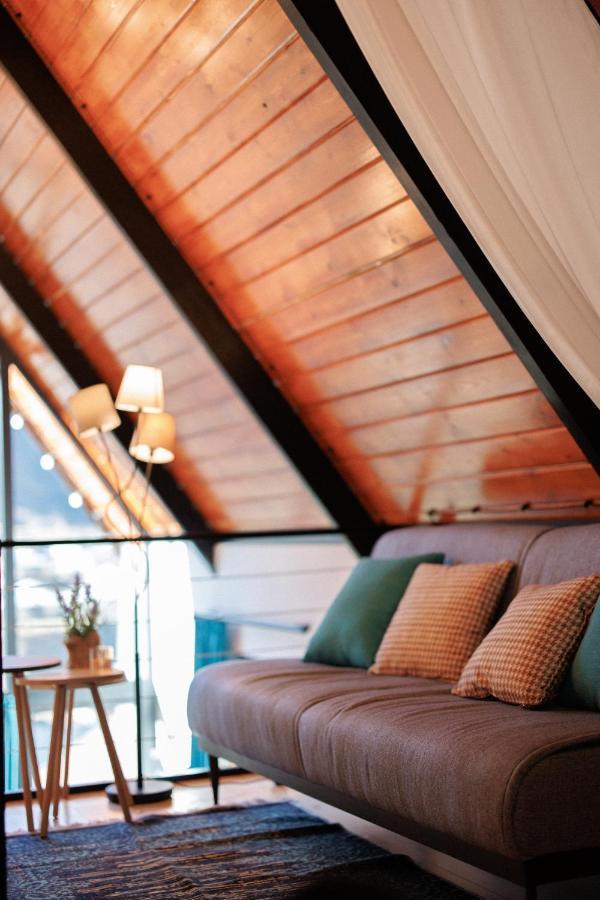 Cottage Veranda คัซเบกี ภายนอก รูปภาพ