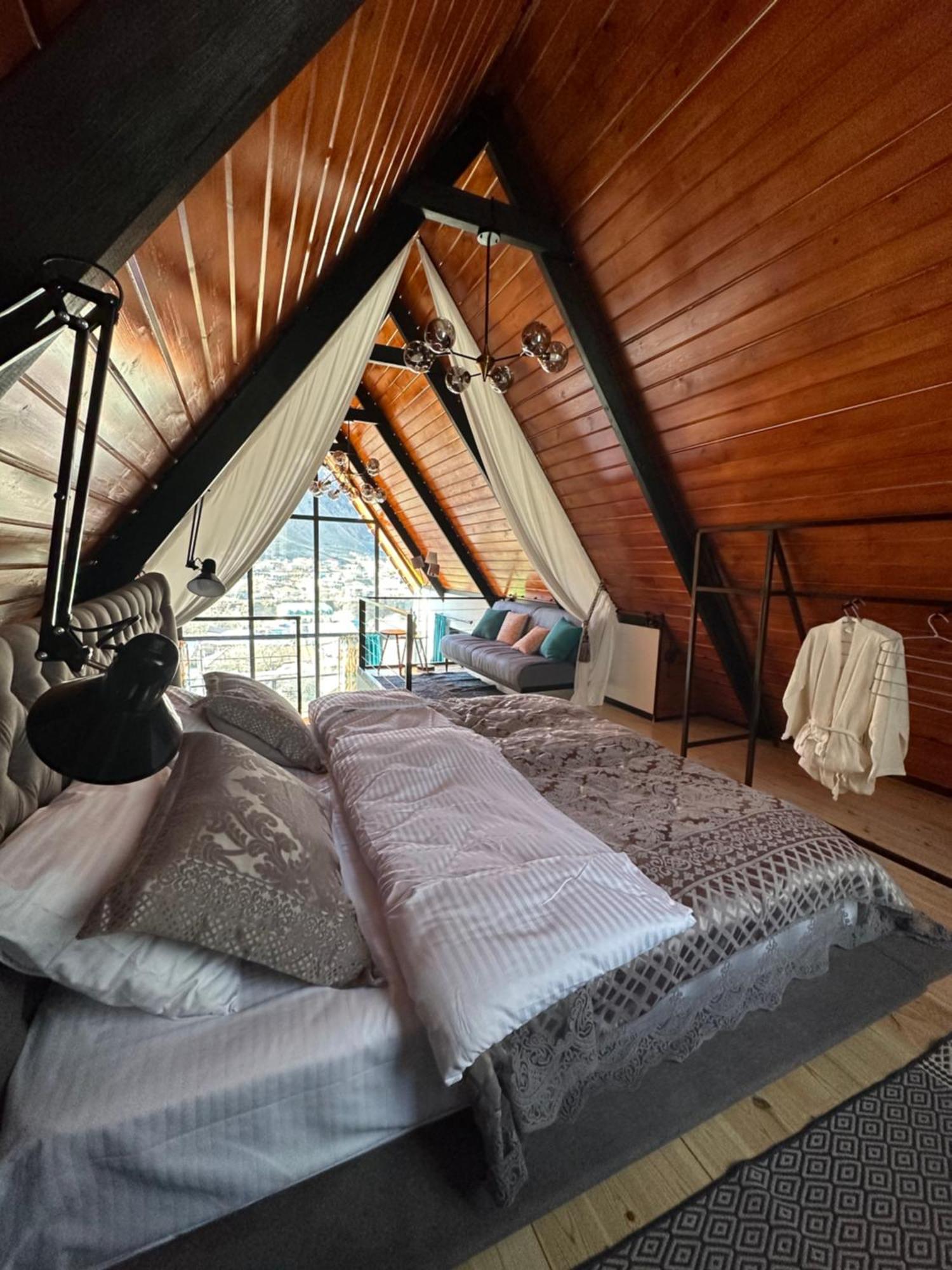 Cottage Veranda คัซเบกี ภายนอก รูปภาพ